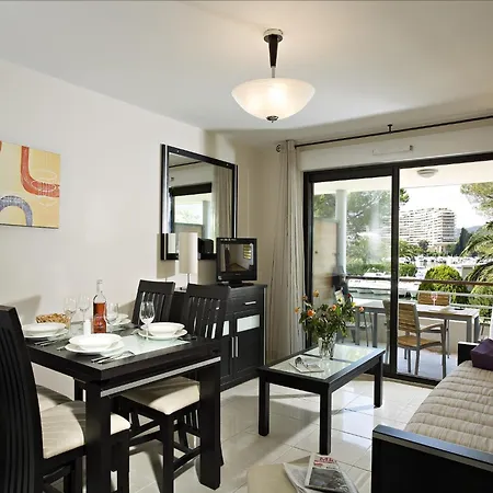 Charming In Apartamento *